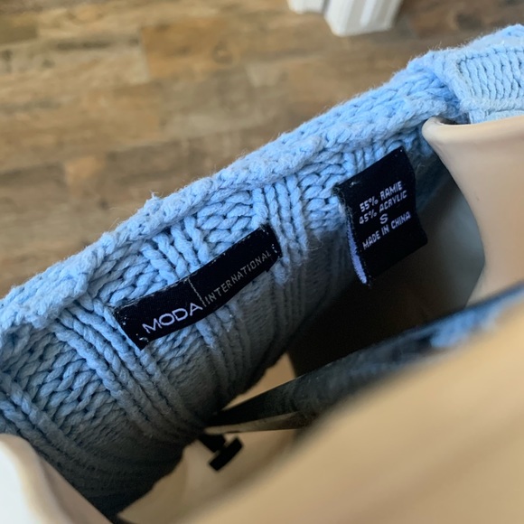 Light Blue Crop Sweater - Picture 5 of 7